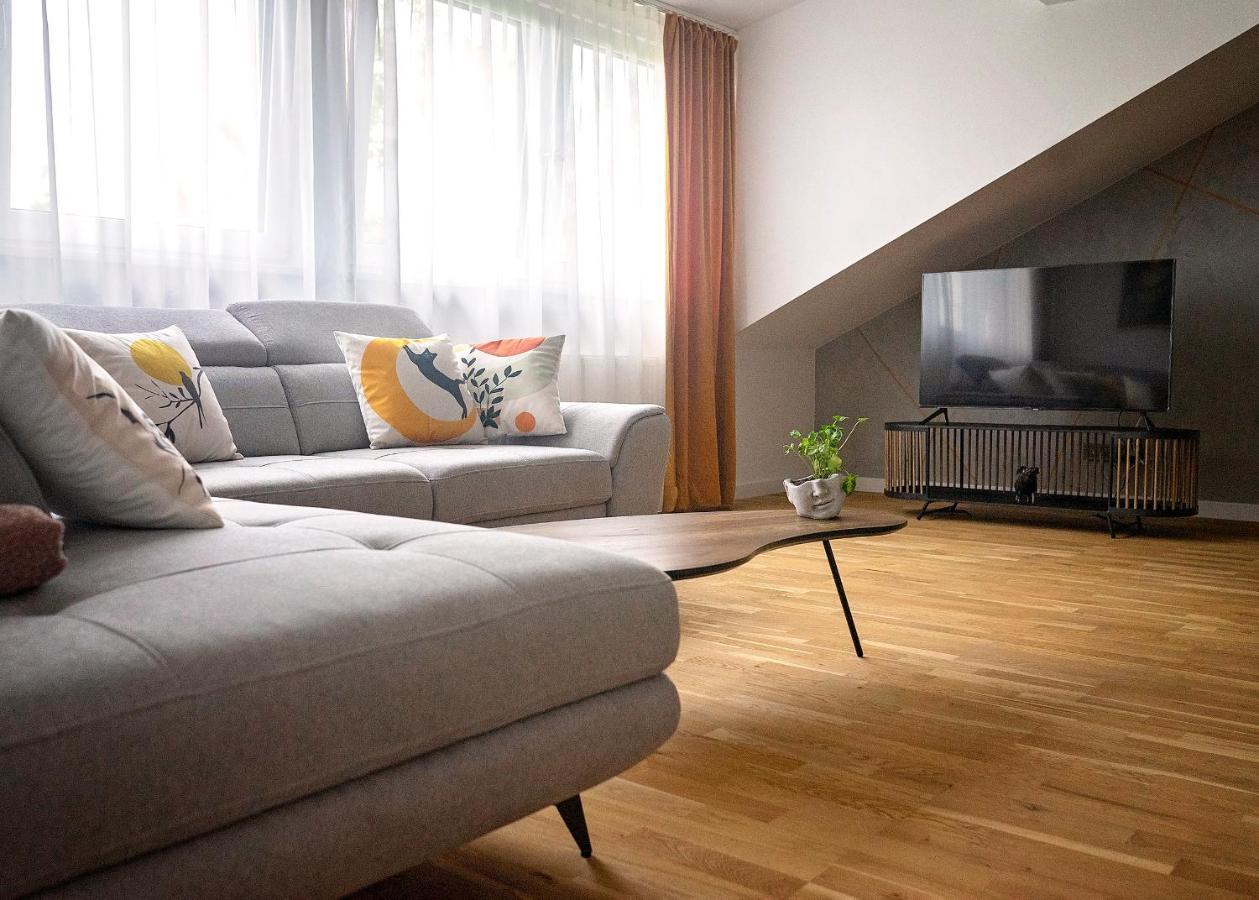 Modern Apart W Centrum Chelm Exterior photo